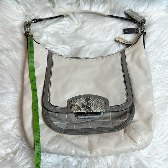 GUC Coach Kristin Python Croc Embossed Cream/Grey Leather Hand/Shoulder Bag - Picture 15 of 16